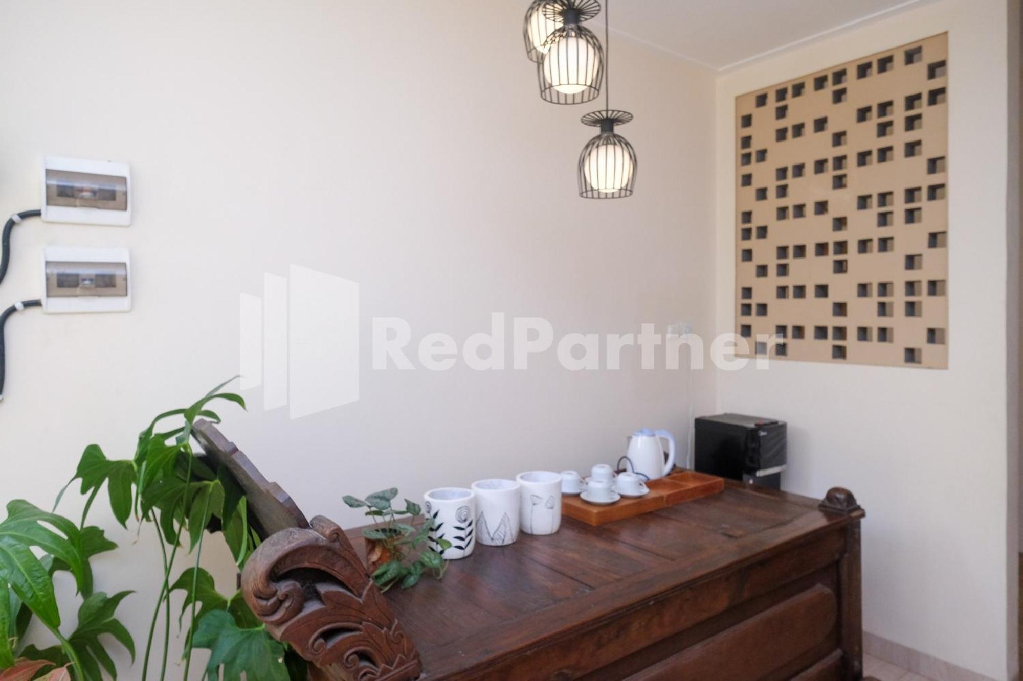 Ndliman House Near Ugm Jogja Mitra Reddoorz Hotel Kejayan Eksteriør billede
