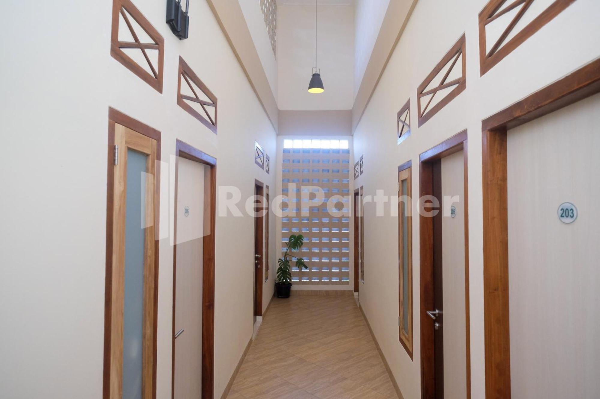 Ndliman House Near Ugm Jogja Mitra Reddoorz Hotel Kejayan Eksteriør billede