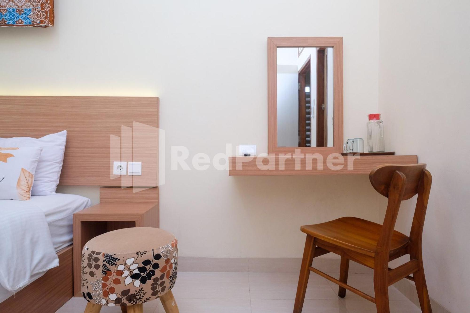 Ndliman House Near Ugm Jogja Mitra Reddoorz Hotel Kejayan Eksteriør billede